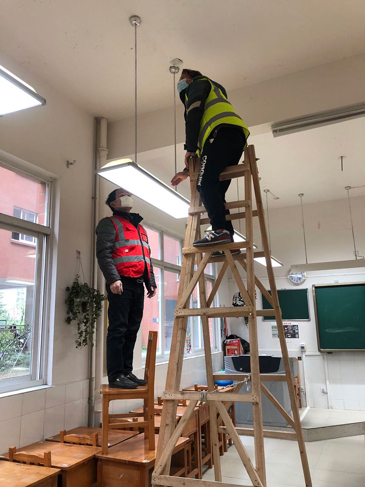 中小學教室護眼燈光實施案例改造前后效果對比