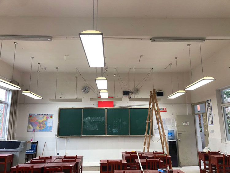 led教室燈驗收資料和標準是什么呢？