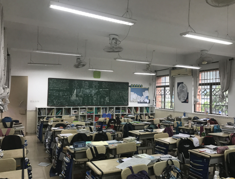 中小學教室照燈明存在哪些問題？